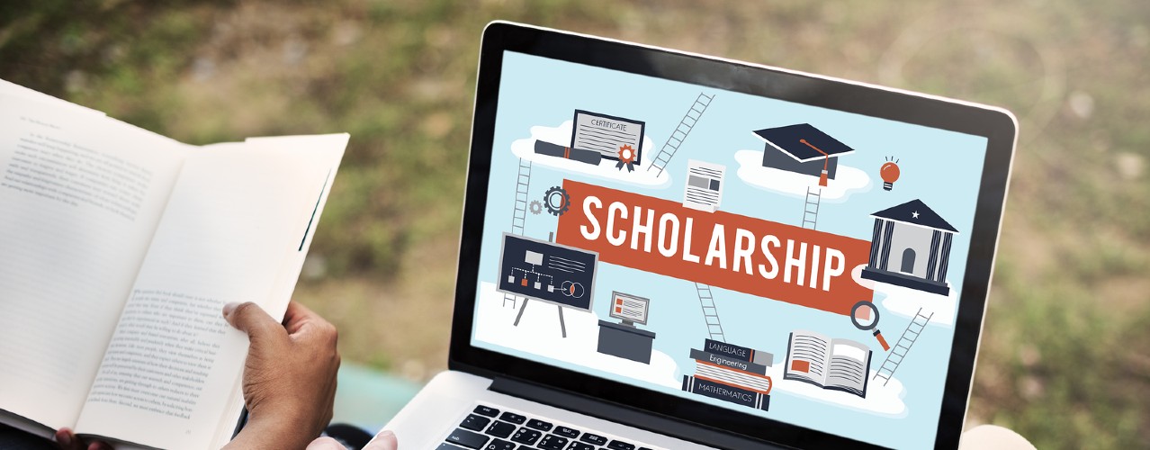 Slideshow Scholarship